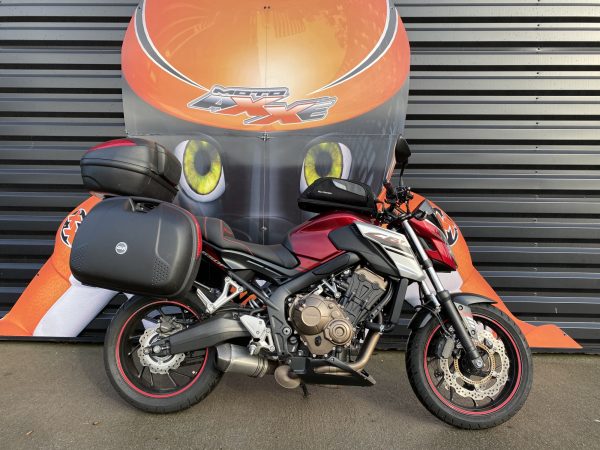 HONDA CB 650 F   1ERE MAIN  SEULEMENT 6167 KM