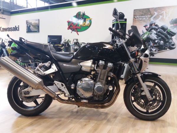 HONDA CB1300 – Image 9