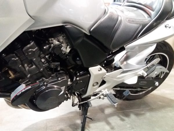 HONDA CBF 600 S – Image 6