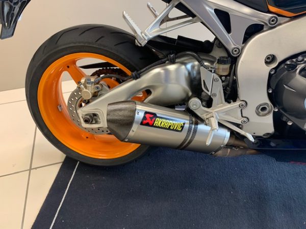 HONDA CBR 1000 RR FIREBLADE REPSOL – Image 5
