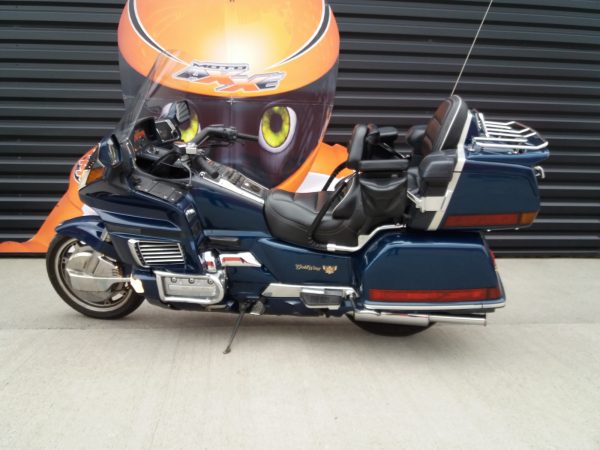 HONDA GOLDWING