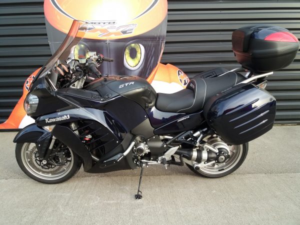 KAWASAKI GTR 1400