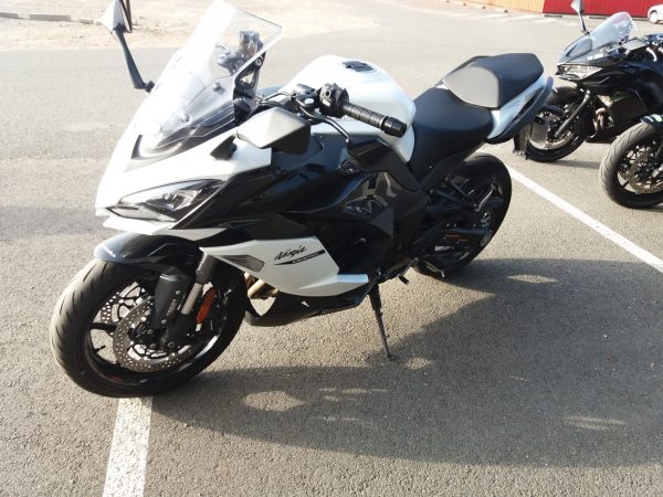 KAWASAKI NINJA 1000 SX – Image 3