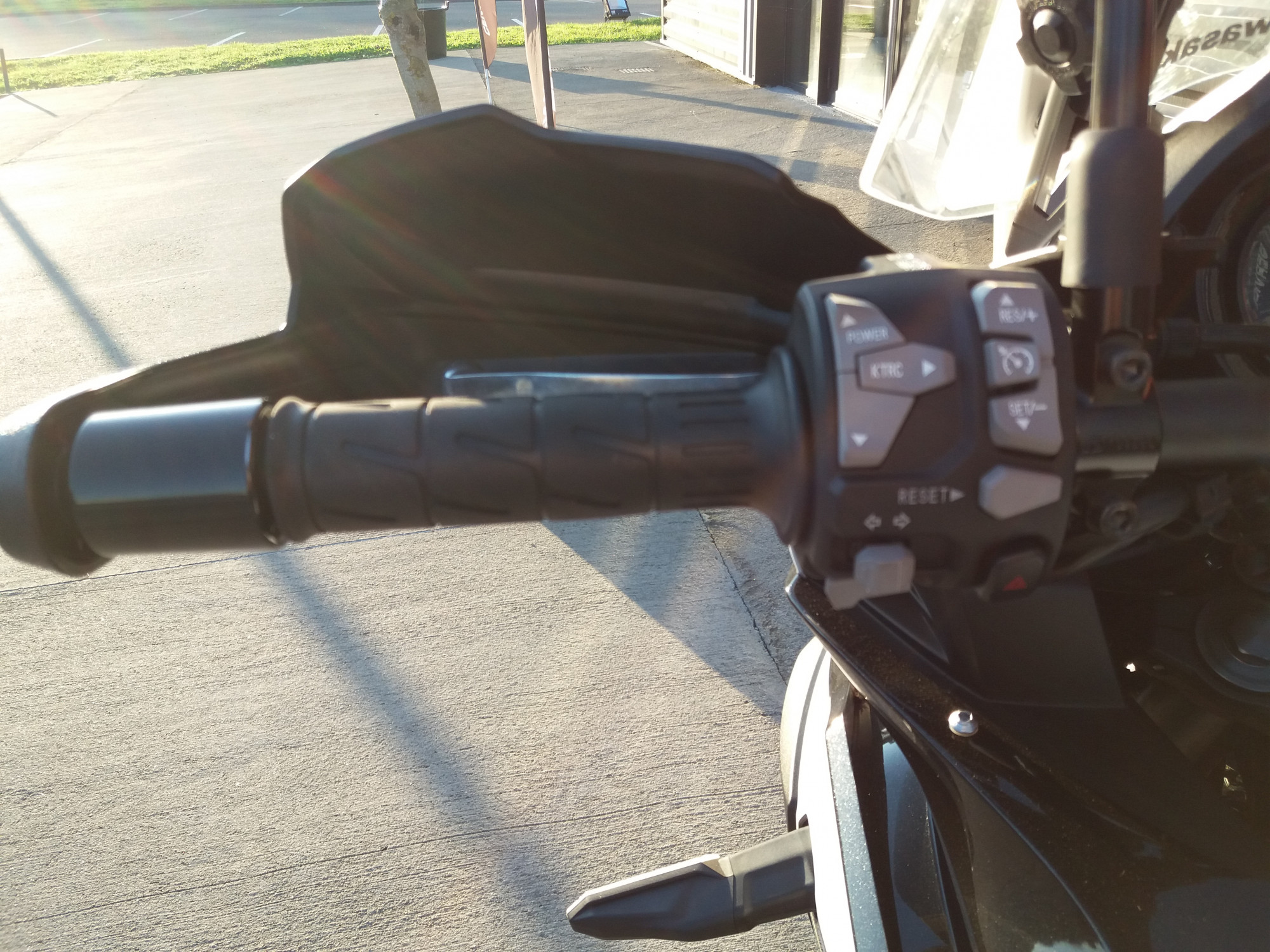 KAWASAKI VERSYS 1000 – Image 4