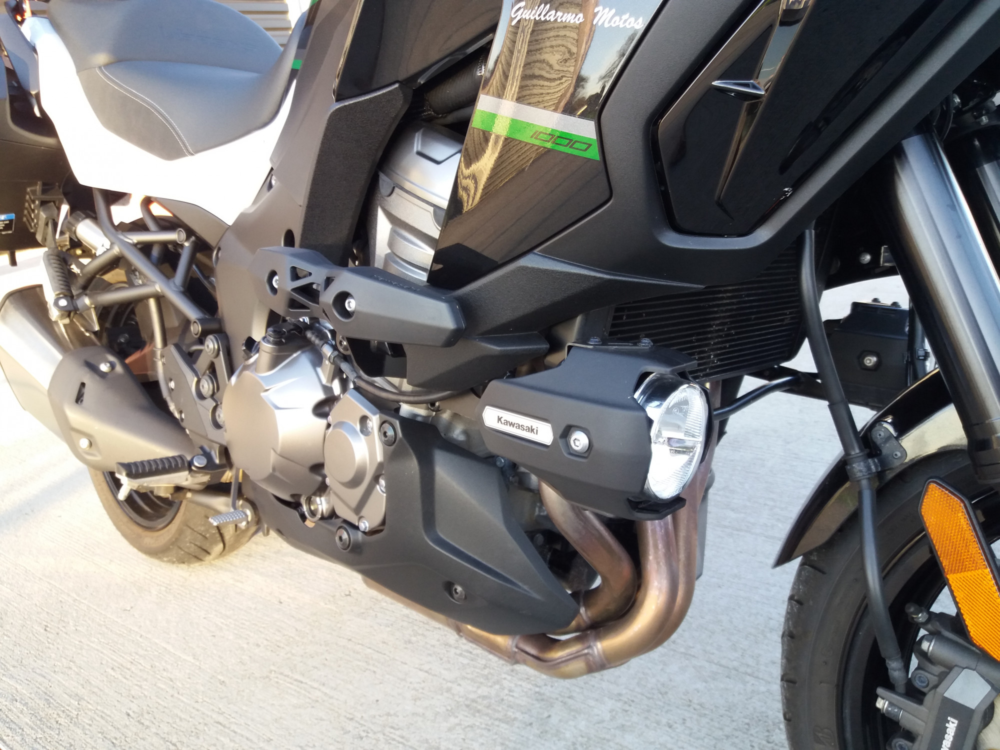 KAWASAKI VERSYS 1000 – Image 11