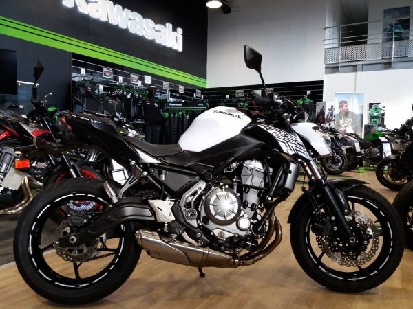 KAWASAKI Z 650 (47.5CV)
