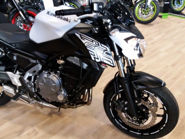 KAWASAKI Z 650 (47.5CV) – Image 3