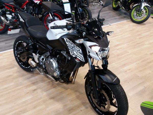 KAWASAKI Z 650 (47.5CV) – Image 4