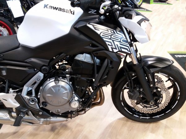 KAWASAKI Z 650 (47.5CV) – Image 3