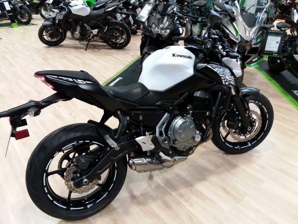 KAWASAKI Z 650 (47.5CV) – Image 4