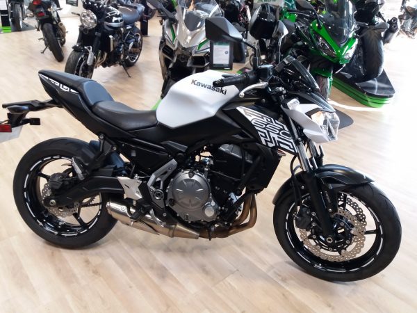 KAWASAKI Z 650