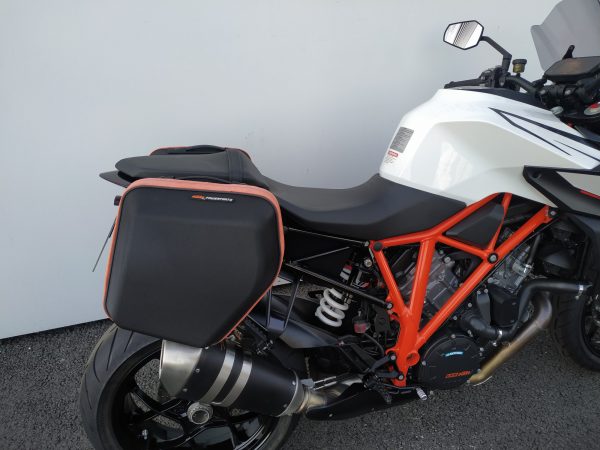 KTM SUPER DUKE 1290 R 1ERE MAIN 3500 KM – Image 5