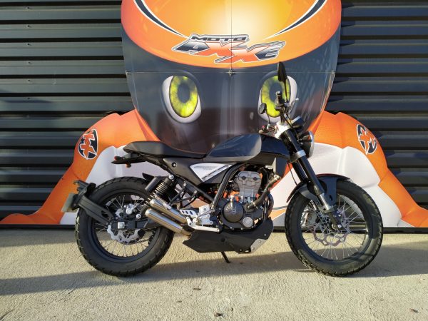 RIEJU CENTURY 125  SEULEMENT