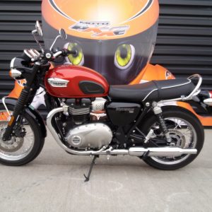 TRIUMPH T 100