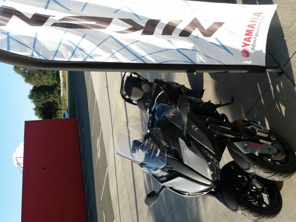 YAMAHA NIKEN GT GRIS 2019 – Image 3