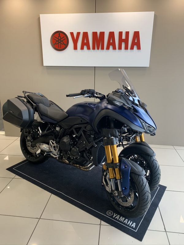 YAMAHA NIKEN GT (214€/MOIS)