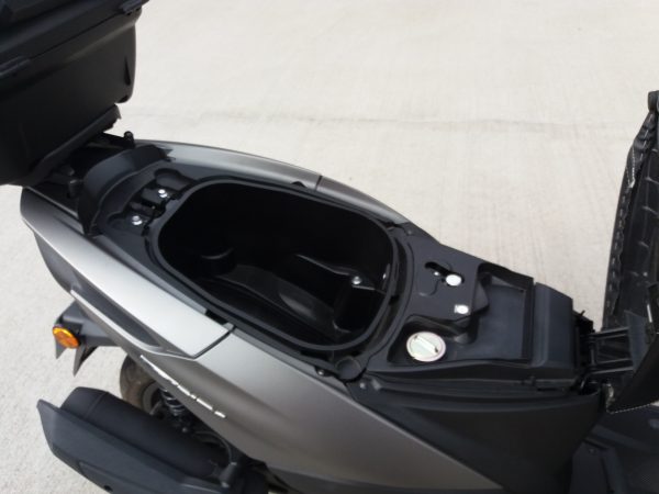YAMAHA TRICITY 125 – Image 8