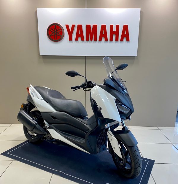 YAMAHA XMAX 300 ABS