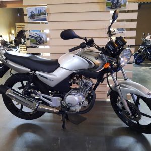 YAMAHA YBR 125 seulement 170 kms !!