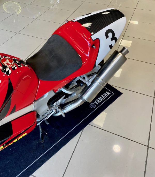 HONDA VTR 1000 RC51 – Image 9