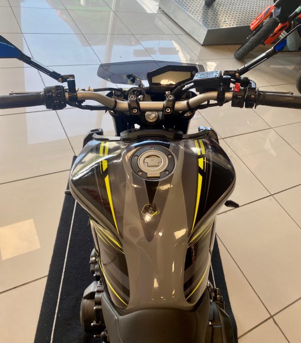 YAMAHA MT-09 – Image 3