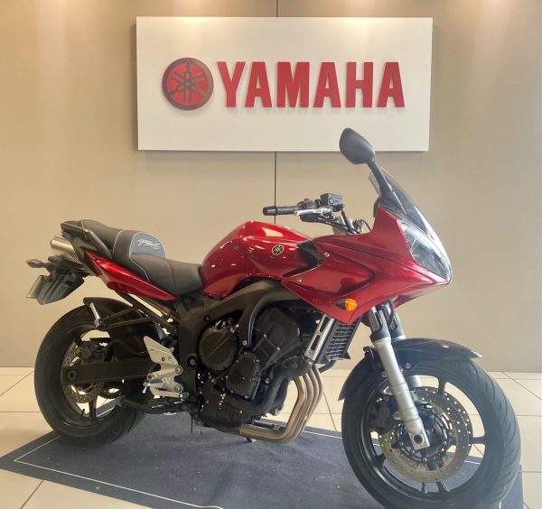 YAMAHA FZ6 600 FAZER S2