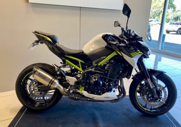 KAWASAKI Z 900 – Image 6