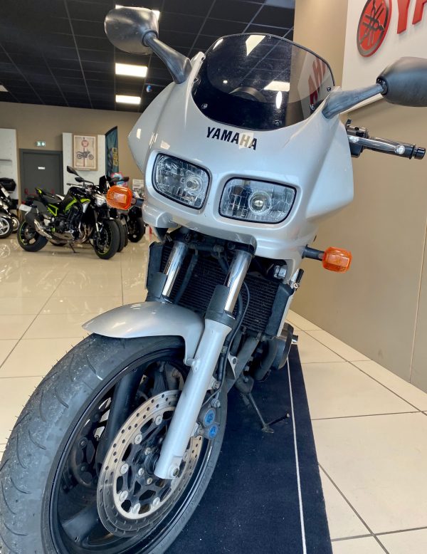 YAMAHA FZ6 600 FAZER – Image 5