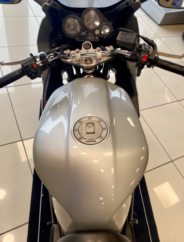 YAMAHA FZ6 600 FAZER – Image 7
