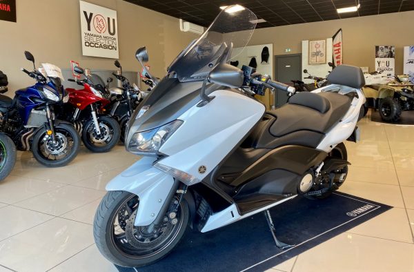 YAMAHA TMAX 530 ABS – Image 5