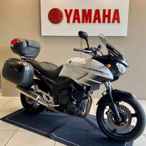 YAMAHA 900 TDM
