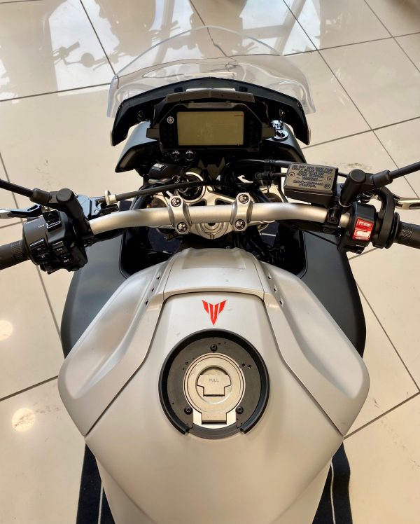 YAMAHA MT-10 – Image 2
