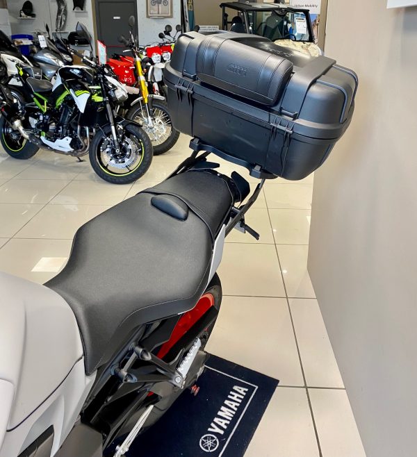 YAMAHA MT-10 – Image 3