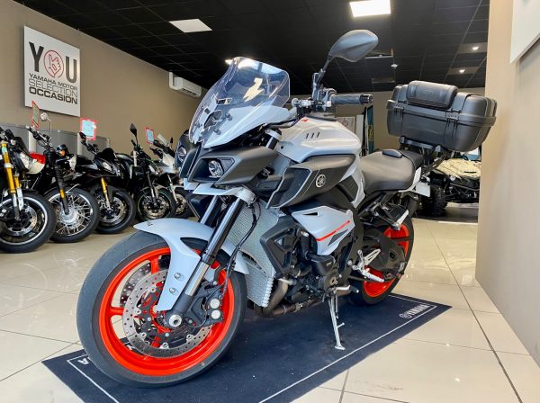 YAMAHA MT-10 – Image 4