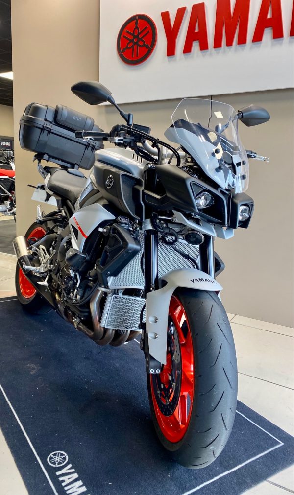 YAMAHA MT-10 – Image 6