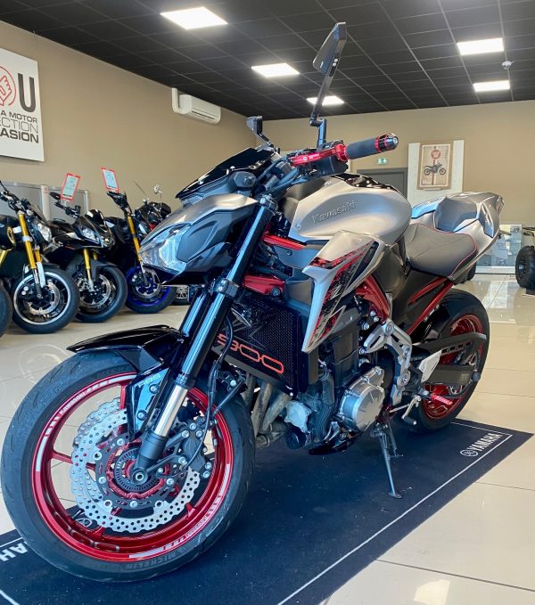 KAWASAKI Z 900 – Image 5