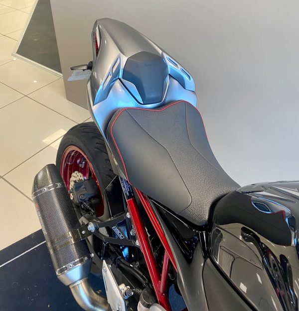 KAWASAKI Z 900 – Image 8