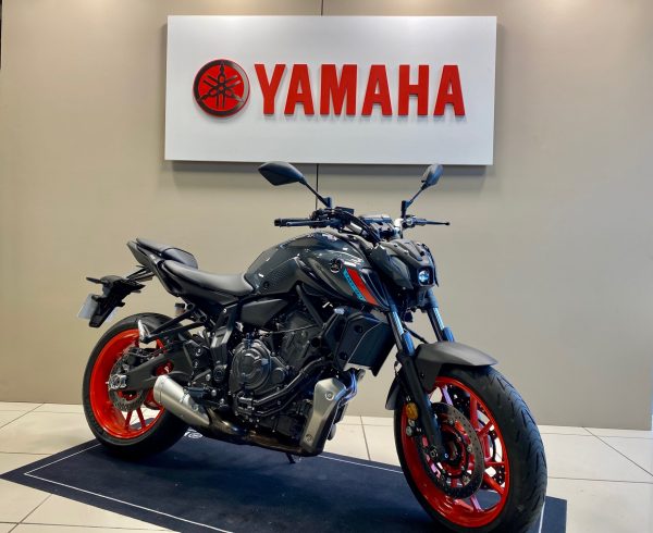 YAMAHA MT-07 (47.5CV)