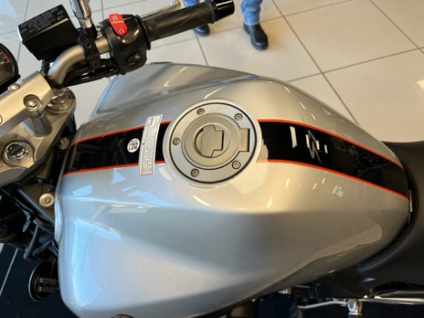 YAMAHA FZ6N (98CV) – Image 5