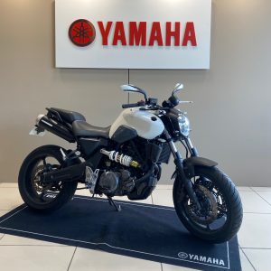 YAMAHA MT 03 660