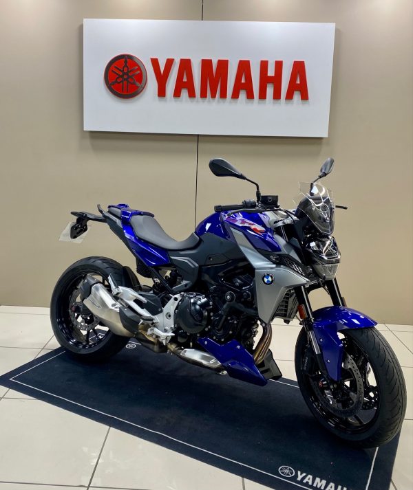BMW F 900 R