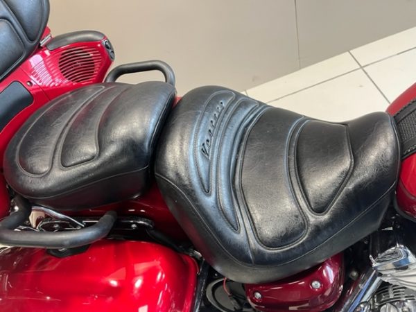 YAMAHA ROYAL STAR VENTURE – Image 8