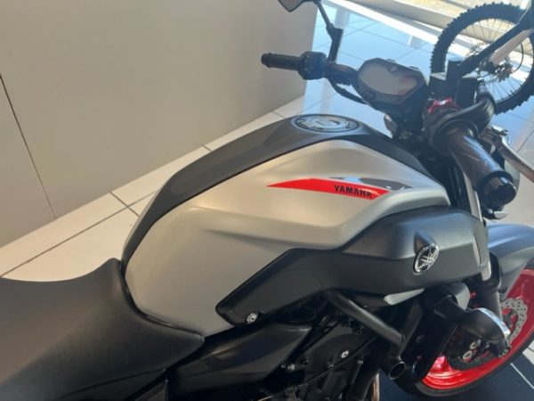 YAMAHA MT-07 (47.5CV) – Image 4