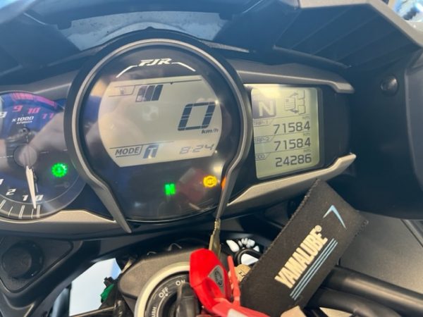 YAMAHA FJR 1300 AS – Image 6