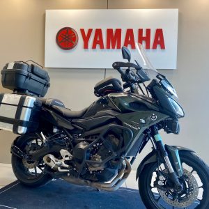 YAMAHA TRACER 900