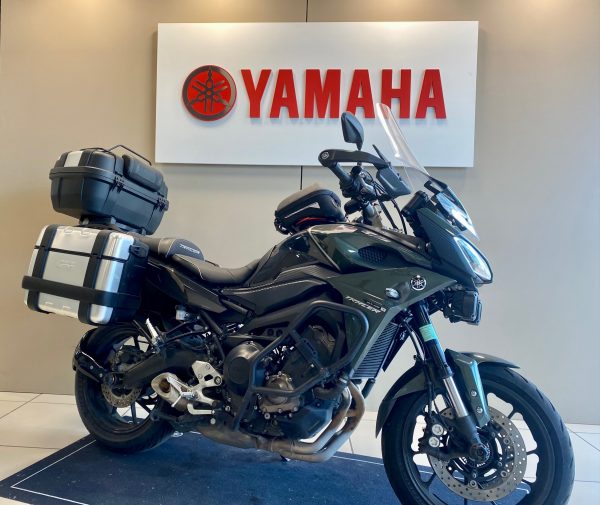 YAMAHA TRACER 900