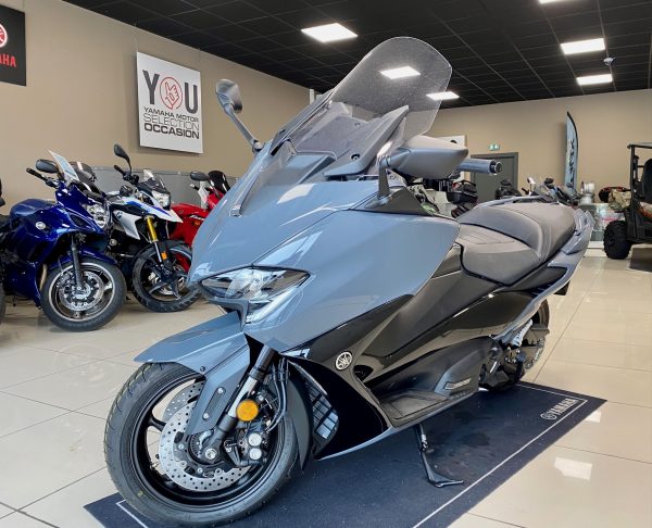 YAMAHA TMAX 560 TECH MAX – Image 5