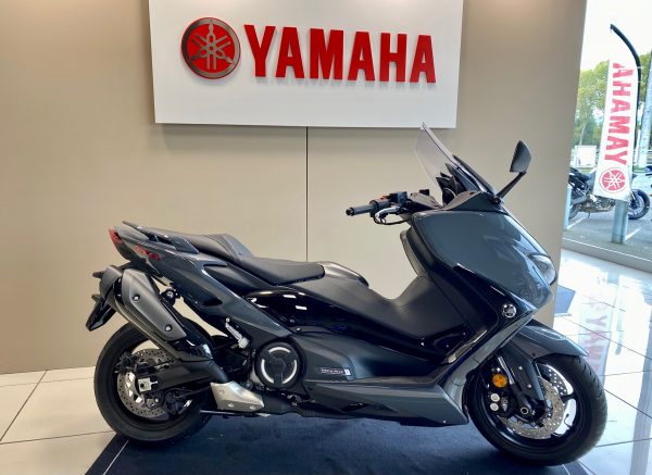 YAMAHA TMAX 560 TECH MAX – Image 2