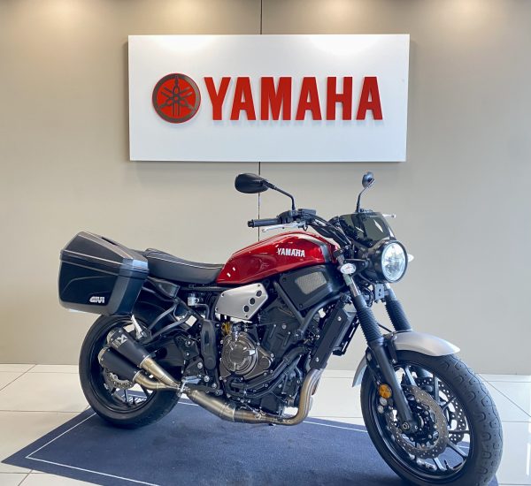 YAMAHA XSR 700 ABS