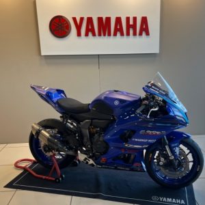 YAMAHA YZF-R7